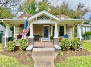 2115 McCroskey Ave, Knoxville, TN 37917