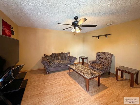 2nd image of 526 Rey Jorge St