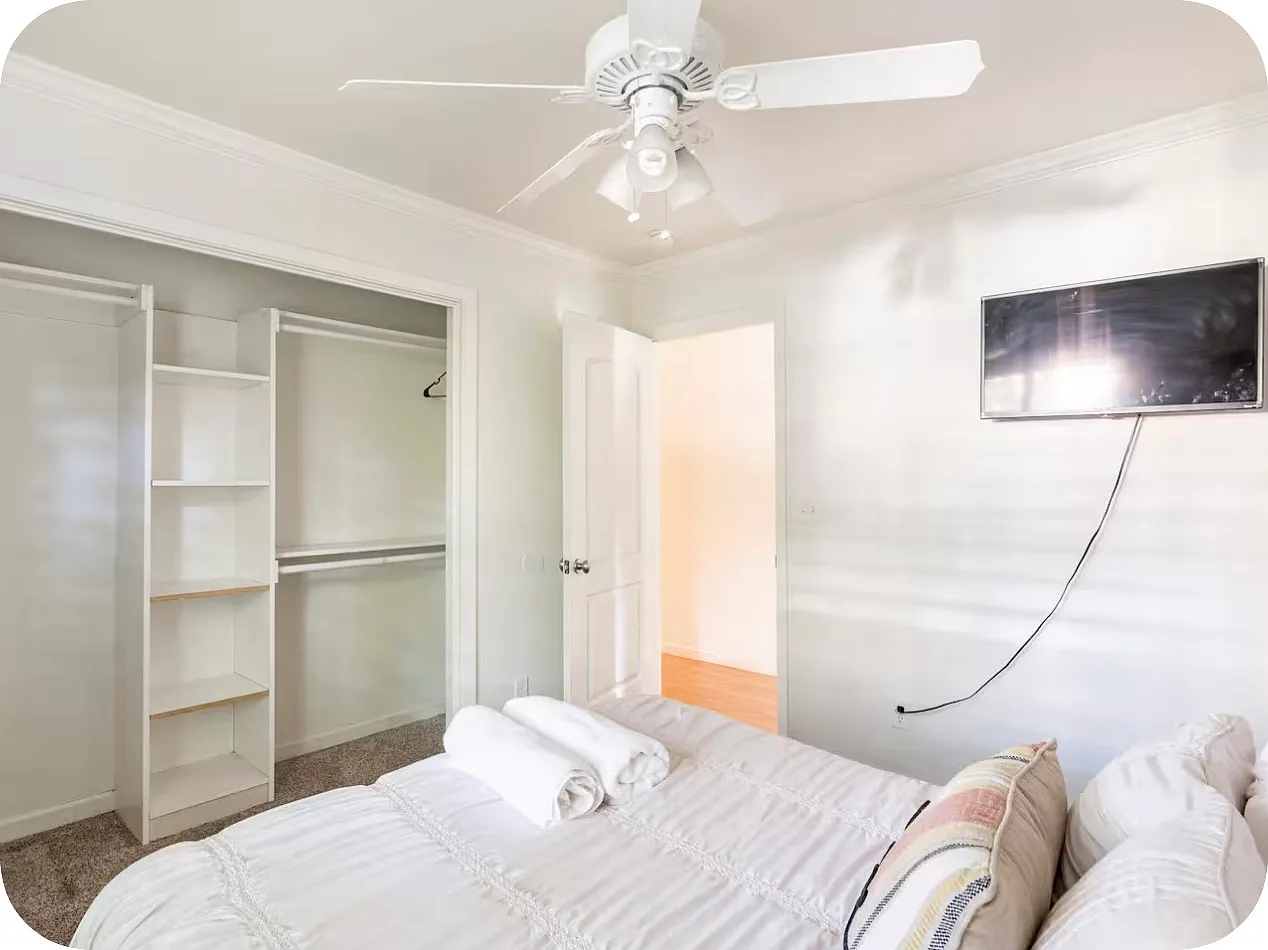 4 bed, 1780 sqft, $5,000 — Photo 3