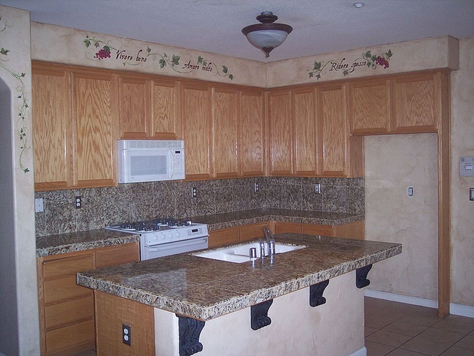 2nd image of 110 Panorama Way