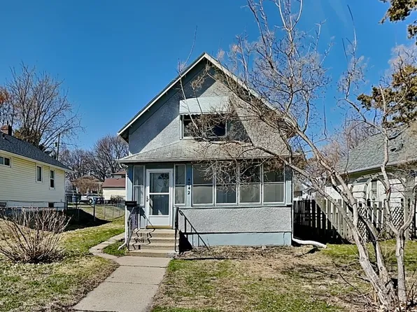 4042 Clinton Ave, Minneapolis, MN 55409