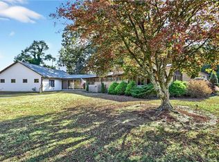 32 McDonough St, Hampton, GA 30228