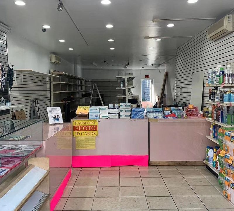 2nd image of 5822 5th Ave #1