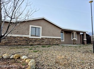 425 W Saddlehorn Dr, Safford, AZ 85546