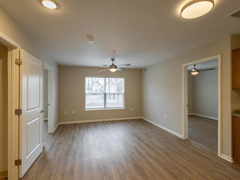 Columbus Renaissance Housing I — Photo 2