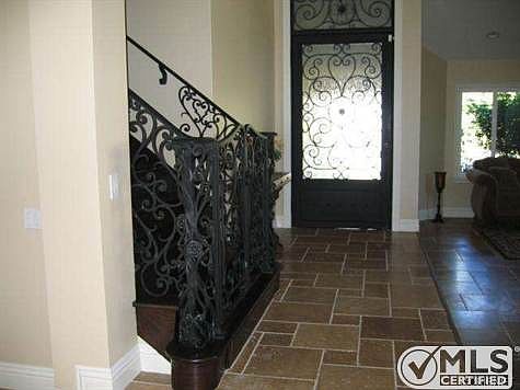 4th image of 23660 Elkwood St