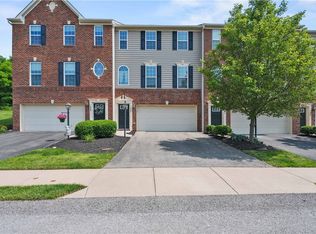 1006 Grey Fox Cir, Bridgeville, PA 15017