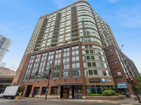 600 N Kingsbury St APT 207, Chicago, IL 60654