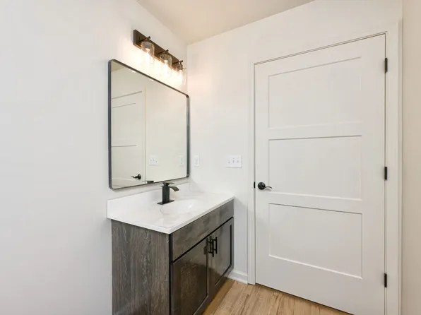 79 Arthurian Way, North Chili, NY 14514