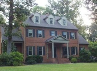 10601 Gravel Neck Dr, Chester, VA 23831