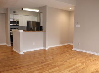 1818 Augusta Dr APT 8, Houston, TX 77057