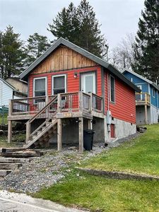 128 Brown St, Thomas, WV, 26292