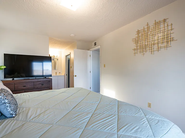 11328 Prospect Ave NE #D — Photo 13