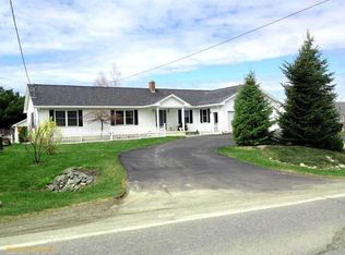 910 Essex St, Bangor, ME 04401