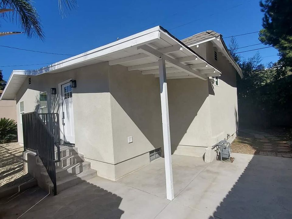 1st image of 2215 1/2 Waltonia Dr