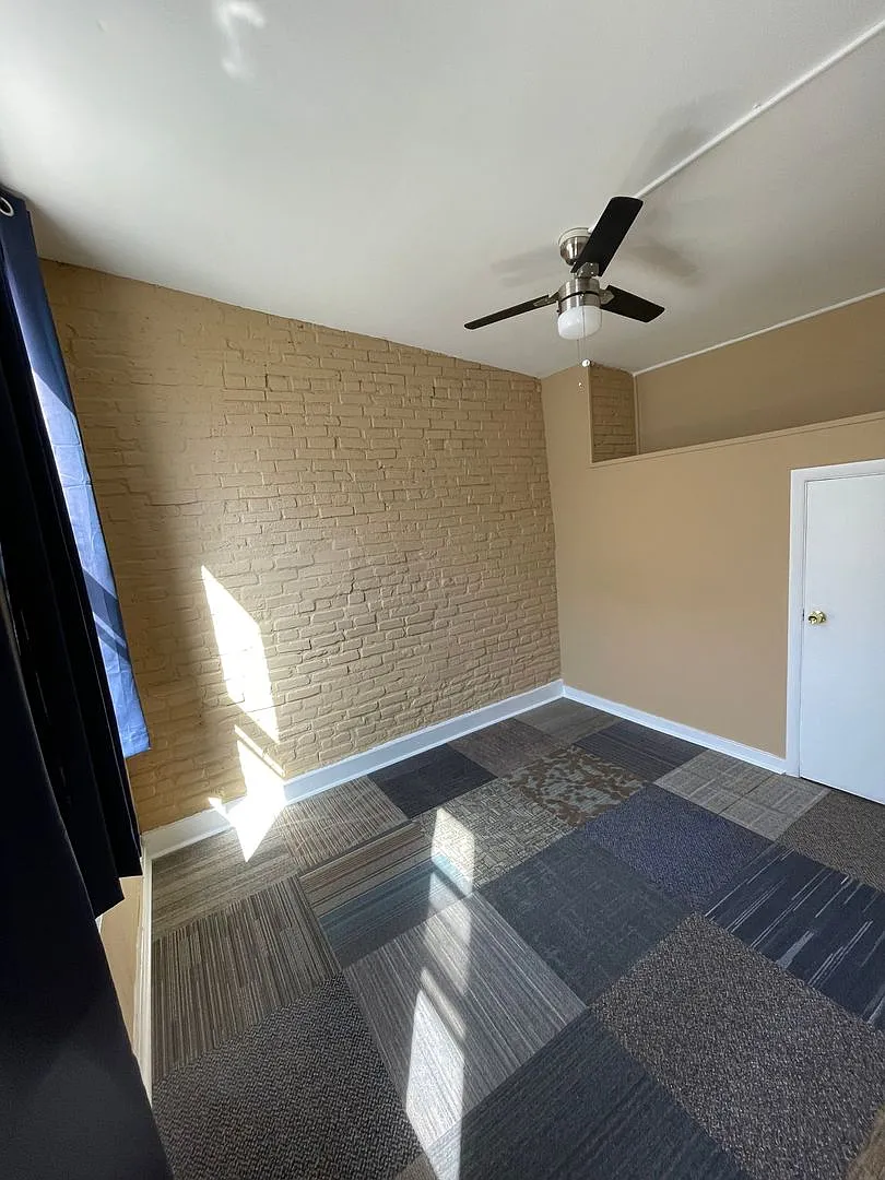 1521 Park Ave R - 2165 — Photo 4