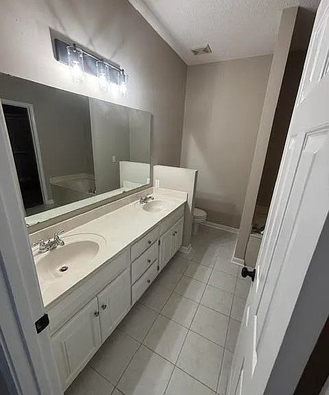 20 Shem Cv N — Photo 13