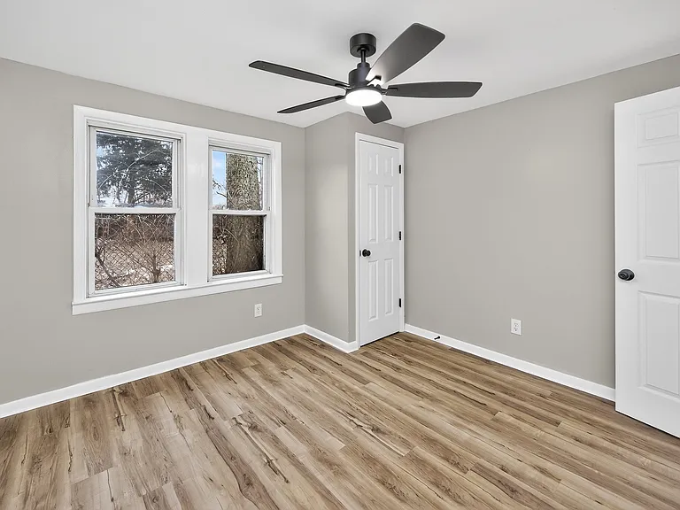 2804 Yankee Rd — Photo 15