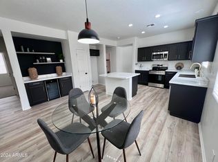 39816 N Messner Way, Phoenix, AZ 85086
