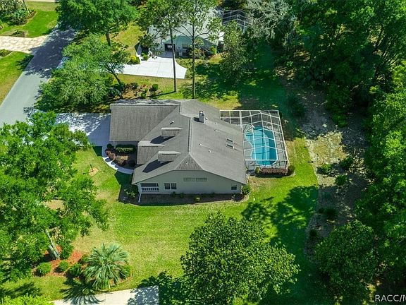 2nd image of 9660 SW 196th Avenue Rd