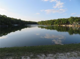 94 W Lakeside Cir, Lacygne, KS 66040