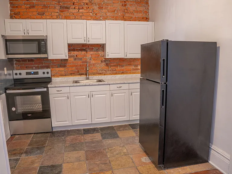 Sweet One Bedroom in Mechanicsburg — Photo 9