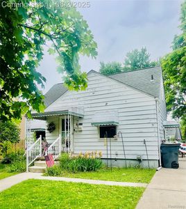 13680 Borgman St, Oak Park, MI, 48237