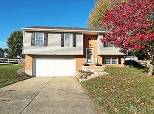 319 Ridgeview Ln, Monroe, OH 45050