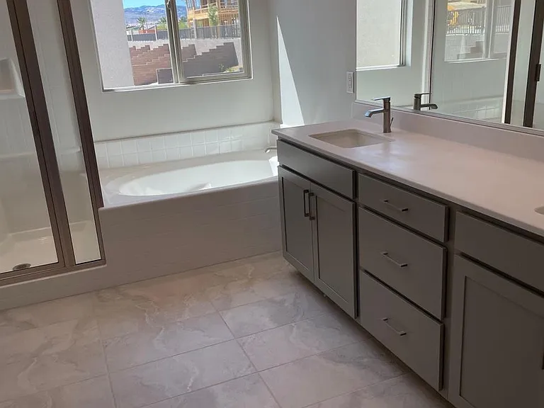 145 Medianoche St — Photo 21