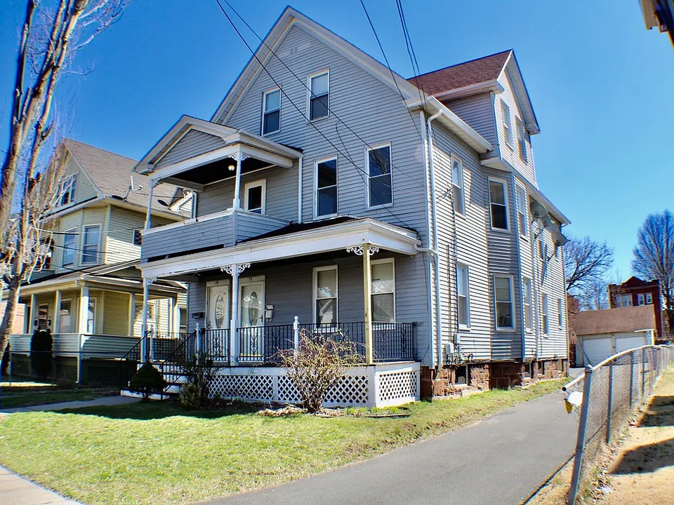 49-51 Brownell Ave #1
