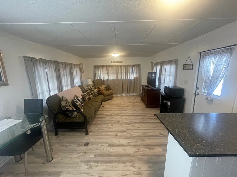 6909 Marlin Ln — Photo 11