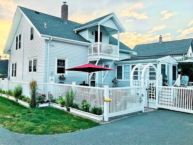 Back Patio & 2nd fl. Balcony