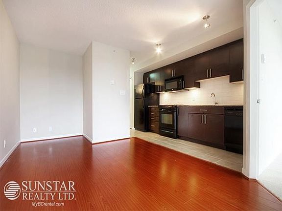 5th image of 555 Delestre Ave #309