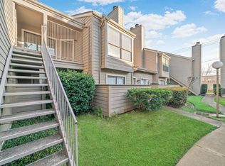 6701 Sands Point Dr APT 82, Houston, TX 77074