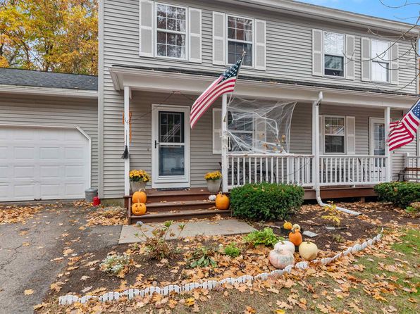 14 Pointe Drive, Essex, VT 05452