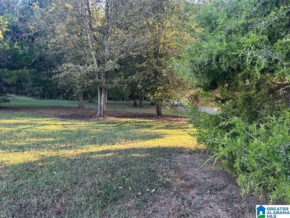 2nd image of Blue Eye Rd