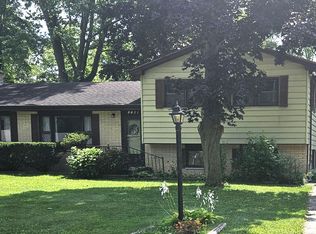 6281 Venus Ave, Portage, IN 46368