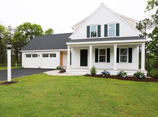 14 Crimson Way, Plymouth, MA 02360