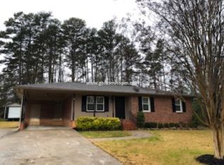 706 S E St, Easley, SC 29640