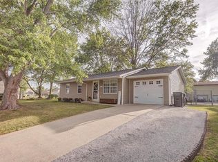 115 Concord Cir, Mascoutah, IL 62258