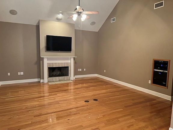 3rd image of 22233 Max Jude Ln