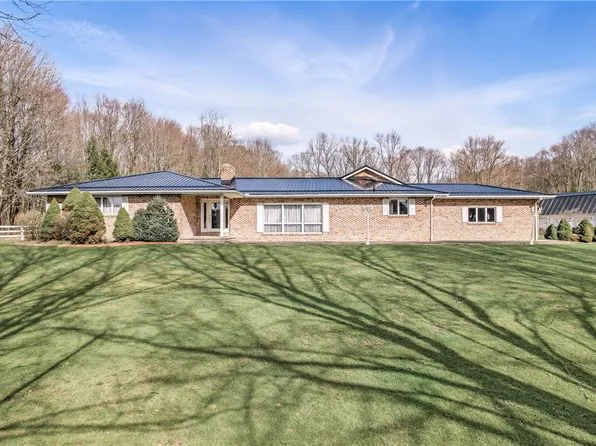 190 Hamburg Rd, Greenville, PA 16125