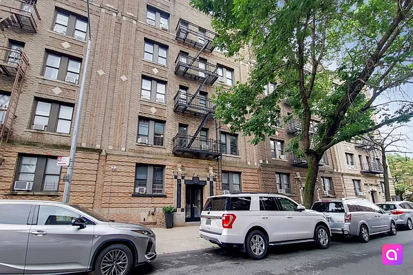 Rented by MAPT Residential LLC | media 3