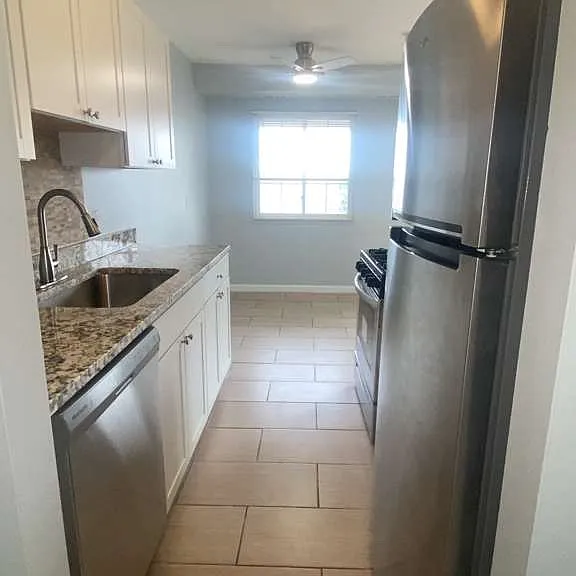 45240 Keding St #301 — Photo 6