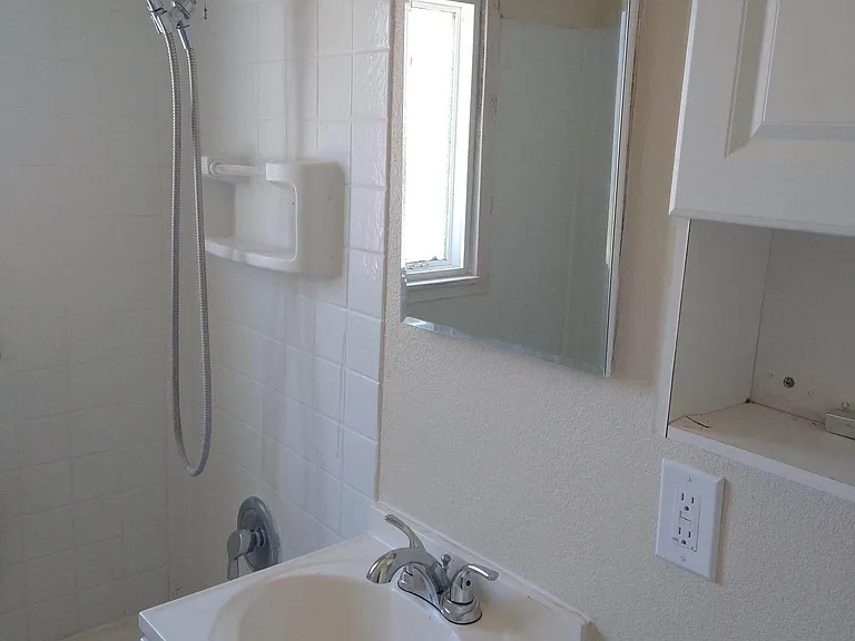 127 Madoline St — Photo 13