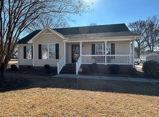 208 Spence St, La Grange, NC 28551