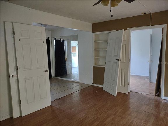 5th image of 1411 Independence Ave