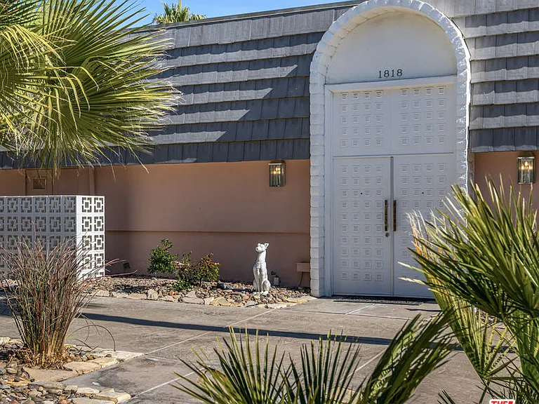 1818 N Berne Dr — Photo 45