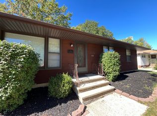 6538 Anita Dr, Parma Heights, OH 44130