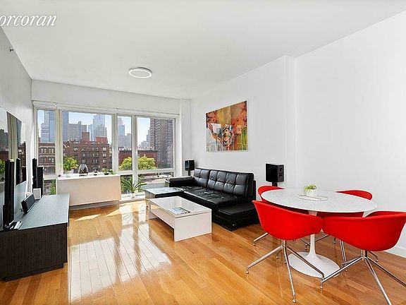 4th image of 454 W 54th St APT 5P